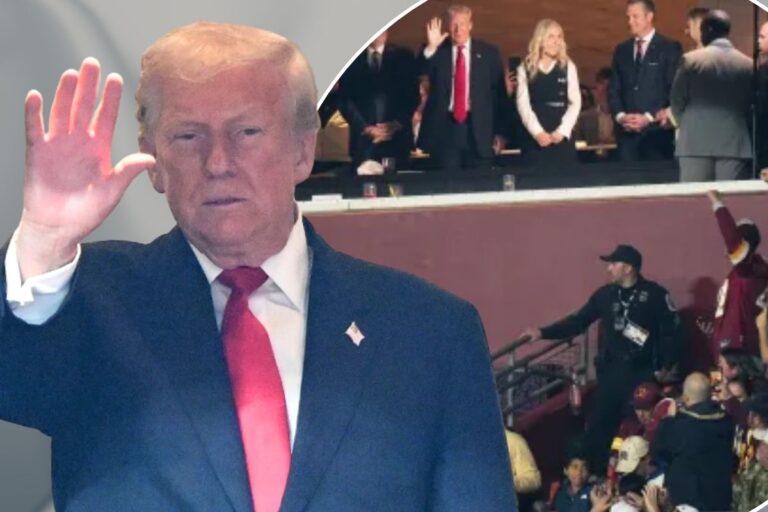 Donald Trump booed at the Commanders' game