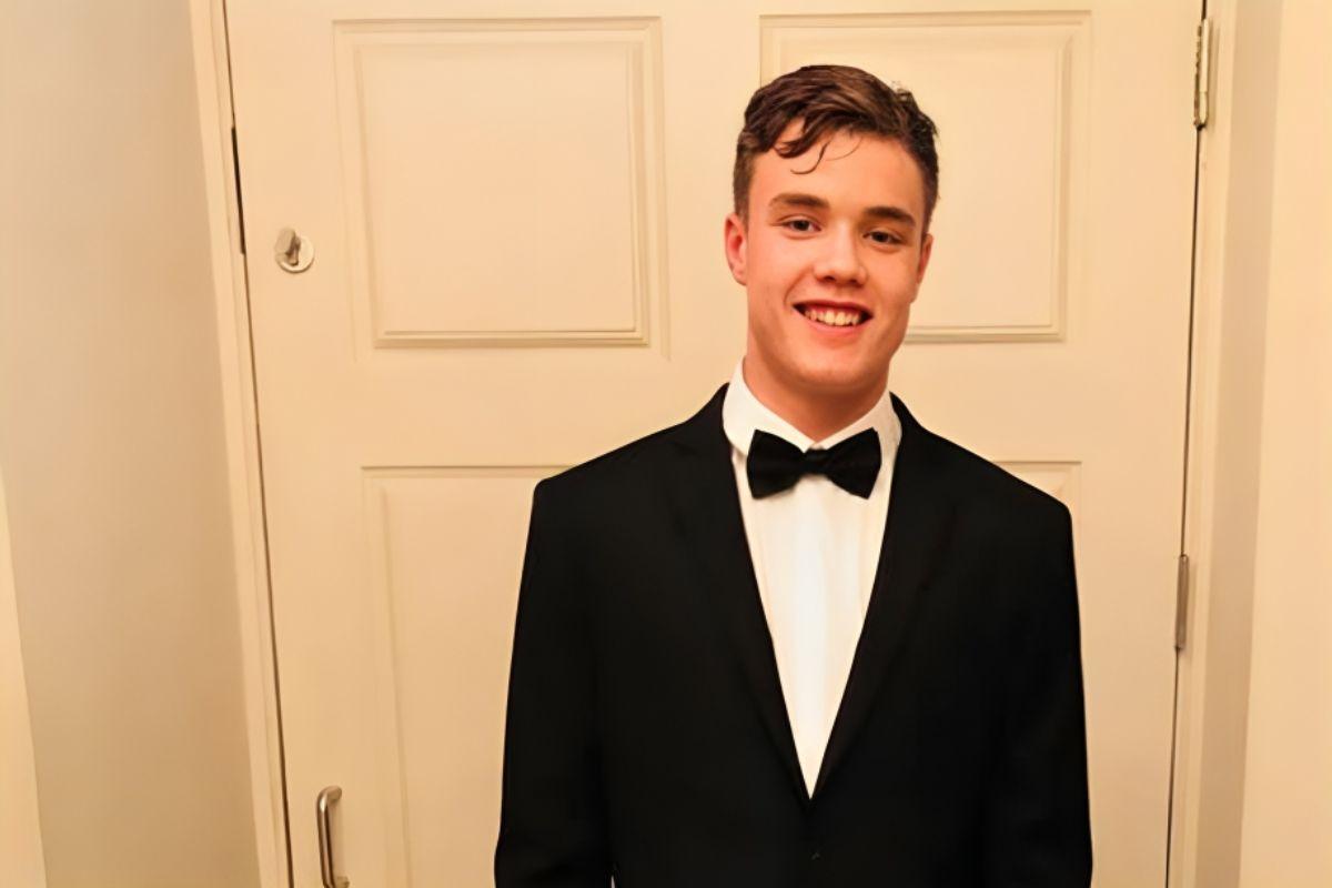 Gary Barlow Son (2)