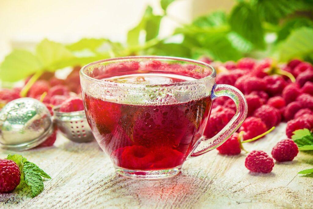 drink raspberry leaf tea