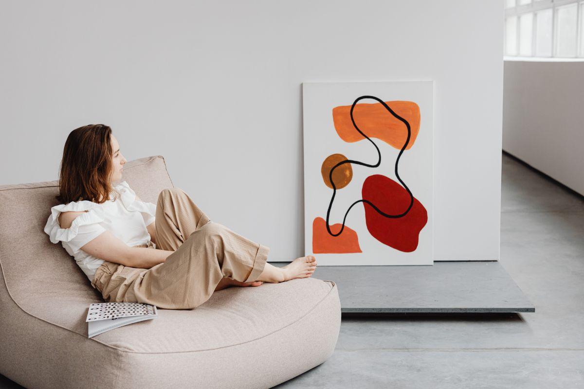 Comfortable Painting Area